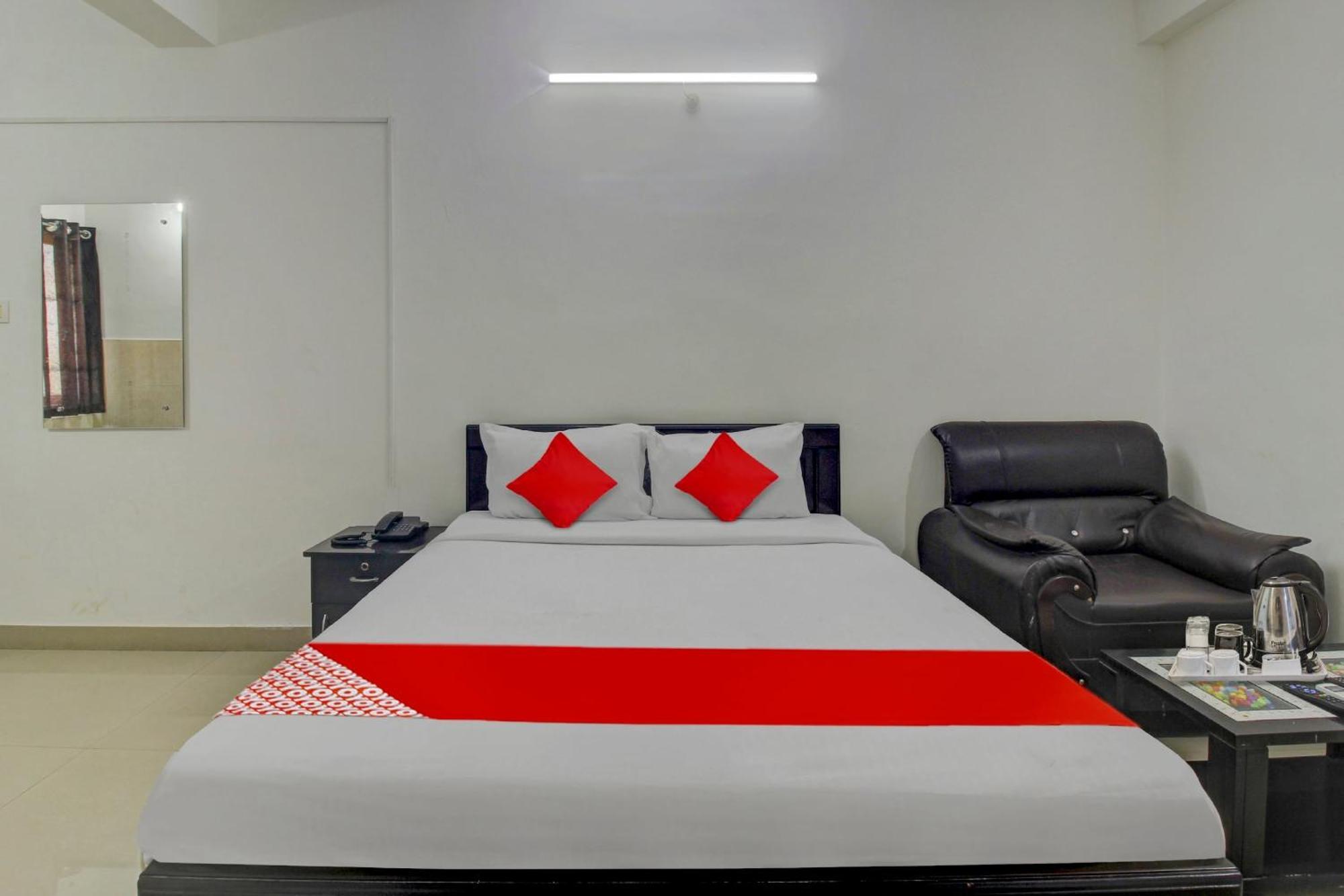 Hotel O Stay U Like Hotel'S Hajdarabad Zewnętrze zdjęcie