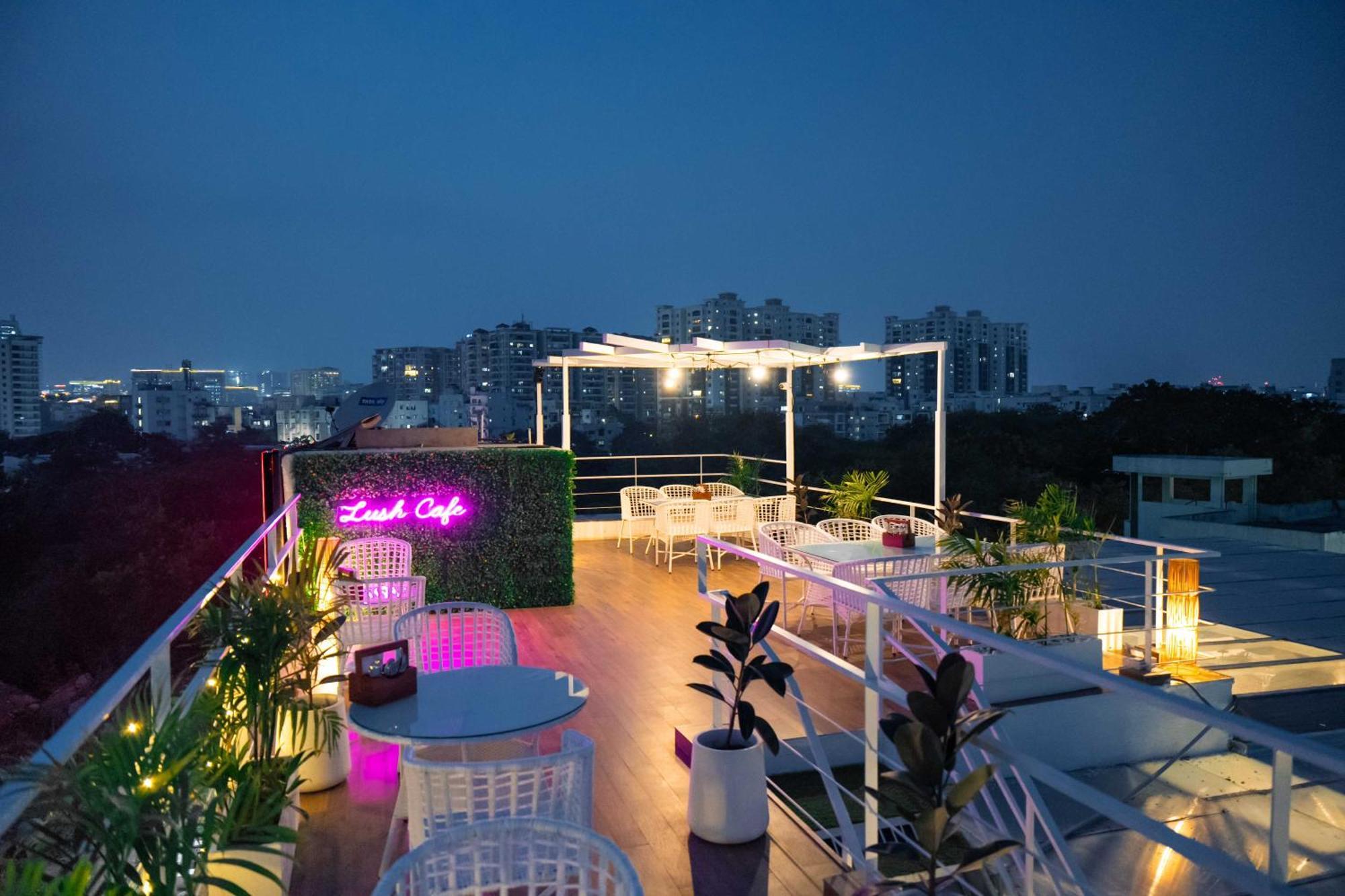 Hotel O Stay U Like Hotel'S Hajdarabad Zewnętrze zdjęcie